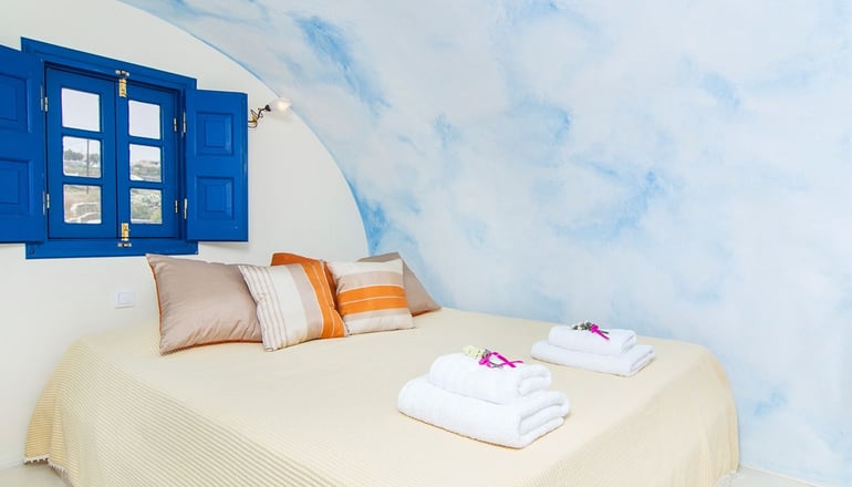 Oia Sunset Villas