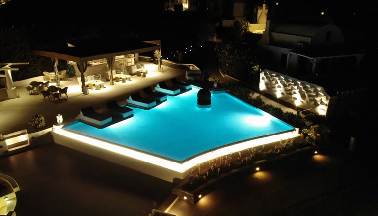 Oia Sunset Villas