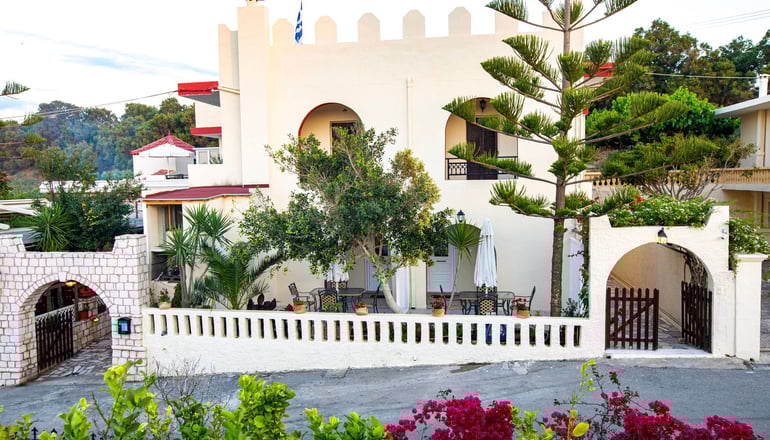 Kastro Apartments