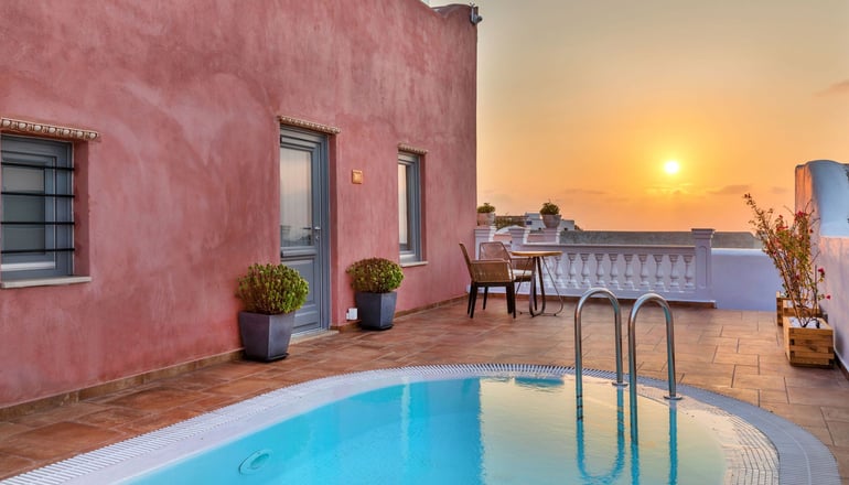 Tramonto Secret Villas