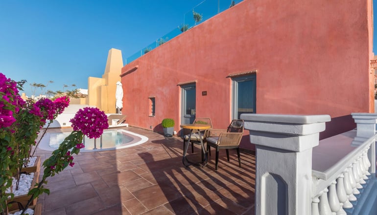 Tramonto Secret Villas