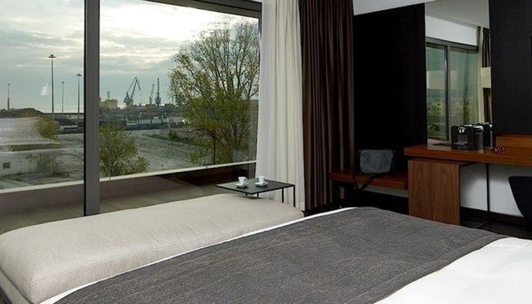 5* The Met Hotel Thessaloniki
