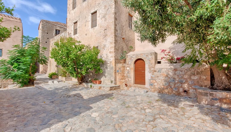 Dorovinis Monemvasia Castlehouses