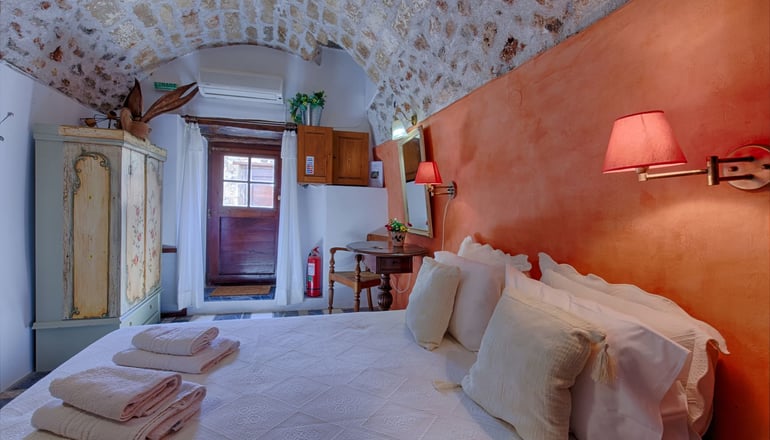 Dorovinis Monemvasia Castlehouses