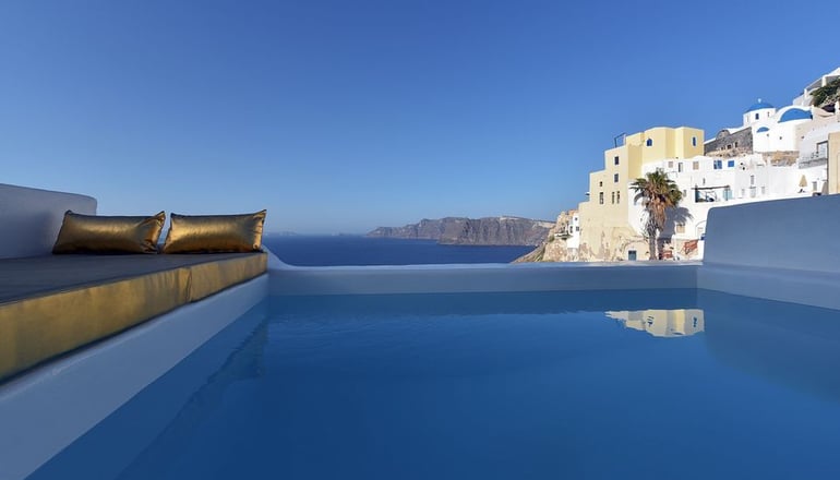 4* Ducato di Oia Santorini