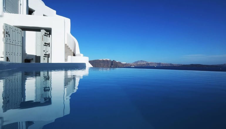 4* Ducato di Oia Santorini