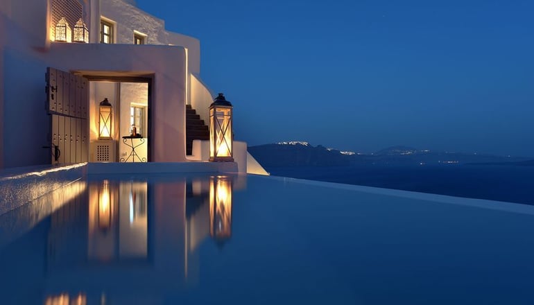 4* Ducato di Oia Santorini