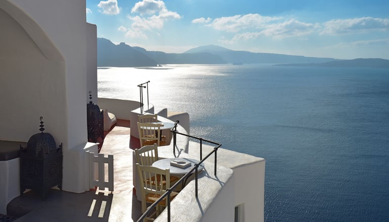 4* Ducato di Oia Santorini