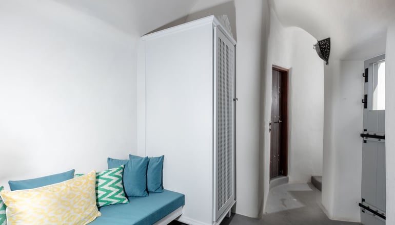 4* Ducato di Oia Santorini