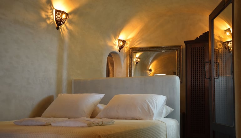 4* Ducato di Oia Santorini