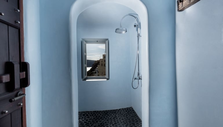 4* Ducato di Oia Santorini