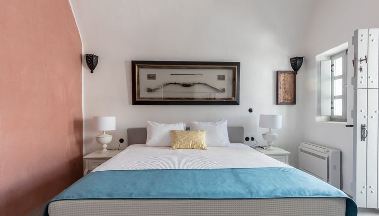 4* Ducato di Oia Santorini