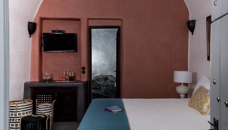 4* Ducato di Oia Santorini