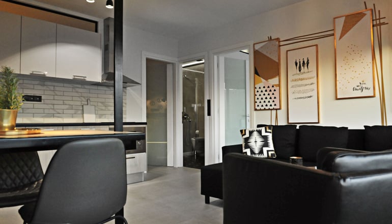 The Athenians Modern Apartments