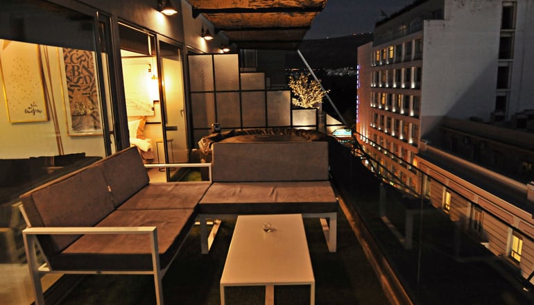 The Athenians Modern Apartments