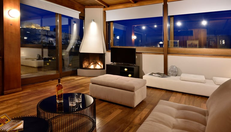 Karyatis Luxury Maisonette by K&K Athens