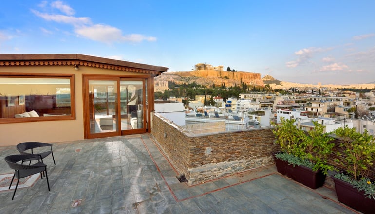 Karyatis Luxury Maisonette by K&K Athens