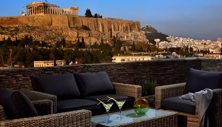 Karyatis Luxury Maisonette by K&K Athens