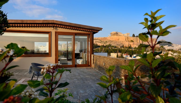 Karyatis Luxury Maisonette by K&K Athens