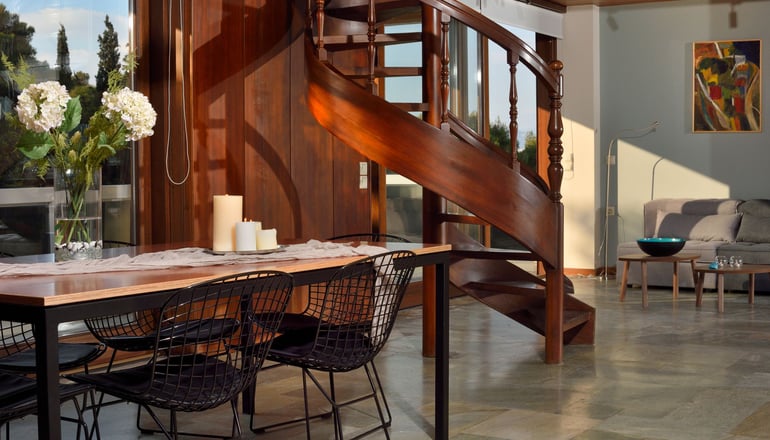 Karyatis Luxury Maisonette by K&K Athens