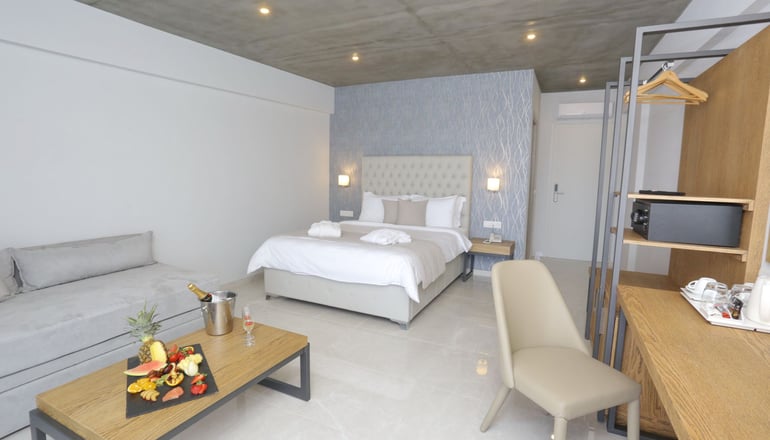 5* Alia Palace