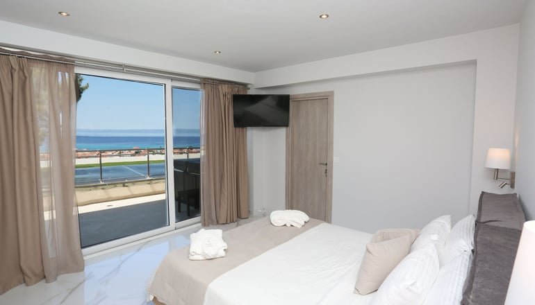 5* Alia Palace