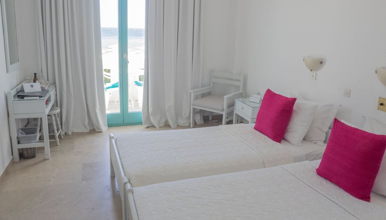 Amaryllis Beach Hotel