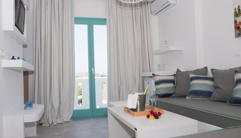 Amaryllis Beach Hotel