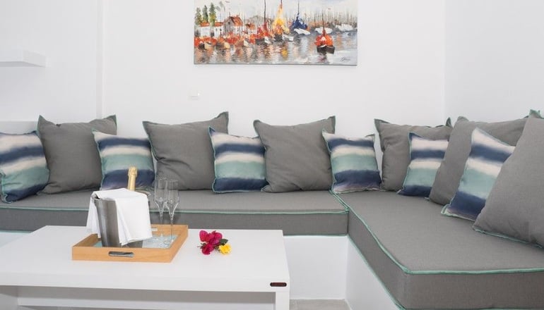Amaryllis Beach Hotel