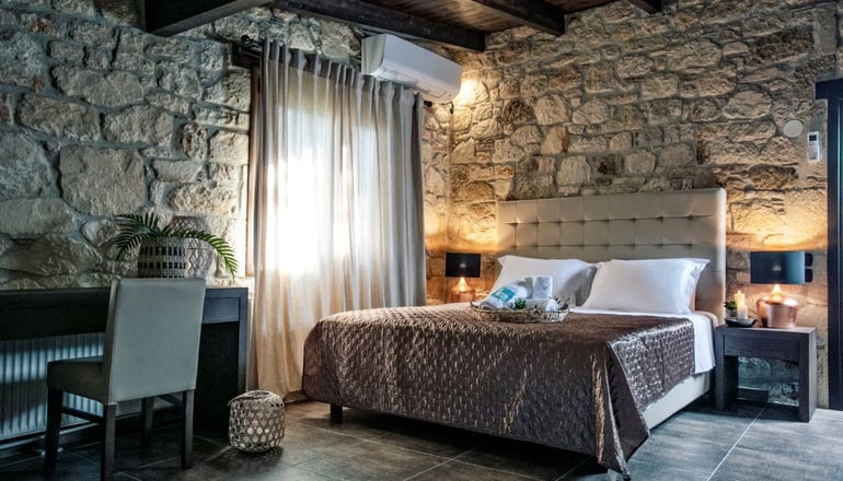 Nefeli Villas & Suites