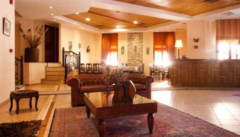 Κύναιθα Hotel