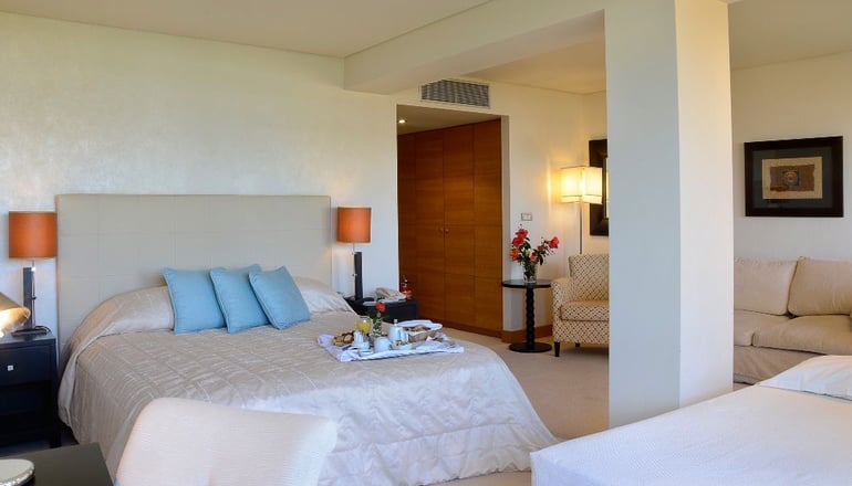5* Plaza Resort Hotel - Ανάβυσσος