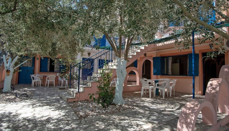Kleoni Hotel & Apartments Tolo