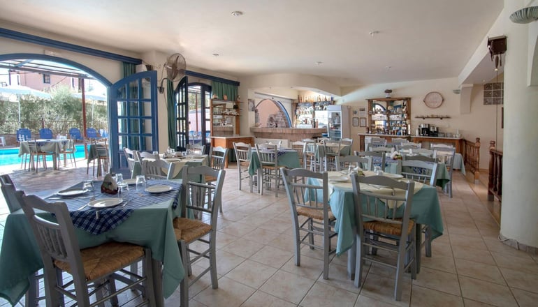 Kleoni Hotel & Apartments Tolo