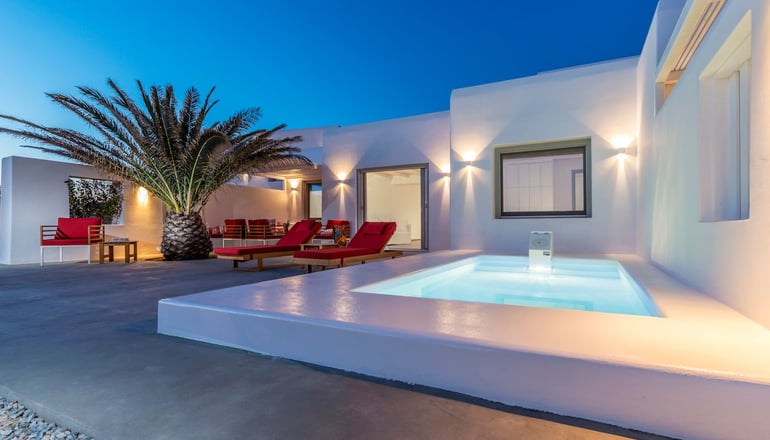 4* Bespoke Mykonos