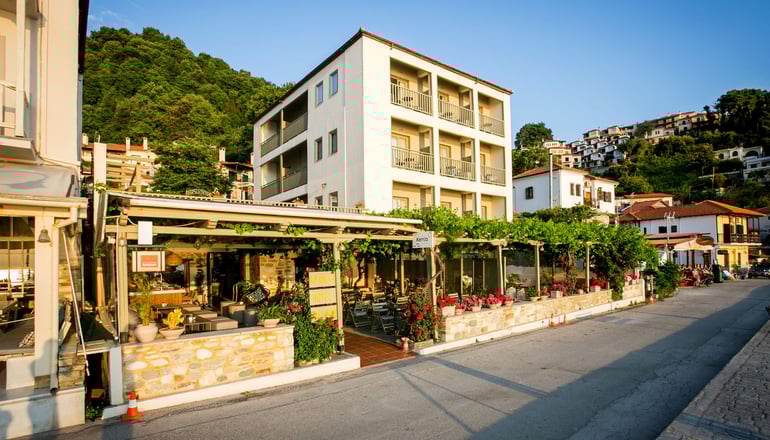 Kenta Beach Hotel