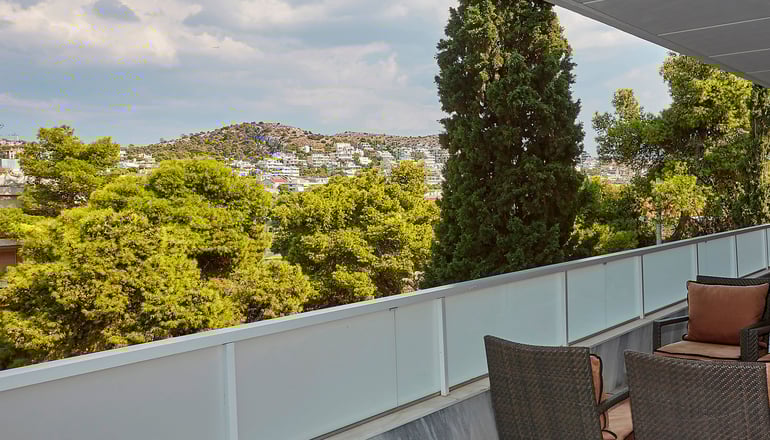 4* Athenian Riviera Hotel & Suites