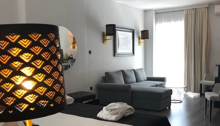 4* Athenian Riviera Hotel & Suites