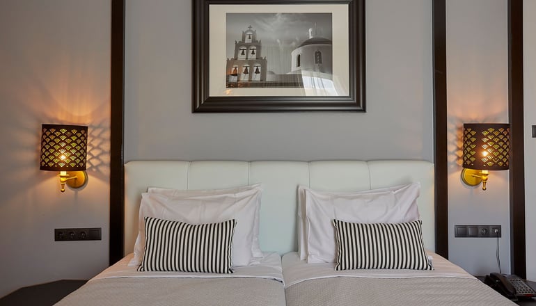 4* Athenian Riviera Hotel & Suites