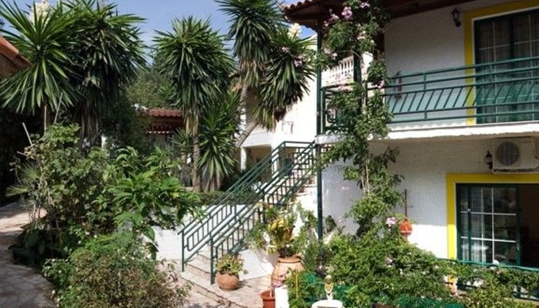 Andromaches Holiday Apartments - Μπενίτσες, Κέρκυρα