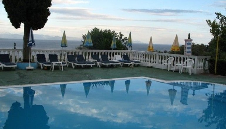 Andromaches Holiday Apartments - Μπενίτσες, Κέρκυρα