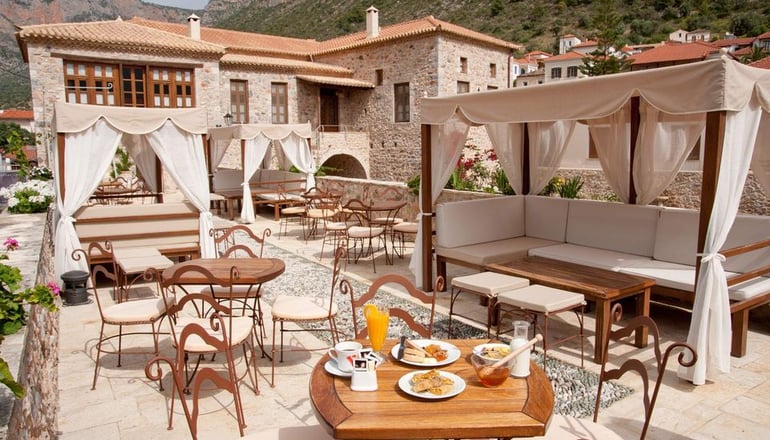 4* Αρχοντικό Χατζηπαναγιώτη