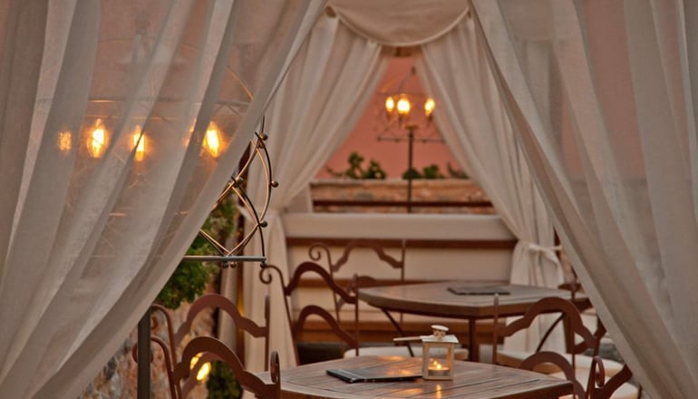 4* Αρχοντικό Χατζηπαναγιώτη