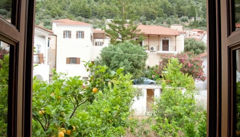 4* Αρχοντικό Χατζηπαναγιώτη