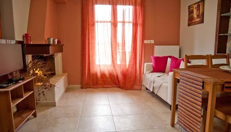 4* Αρχοντικό Χατζηπαναγιώτη