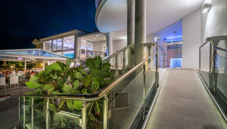 4* Filoxenia Hotel -  Τσιλιβί, Ζάκυνθος