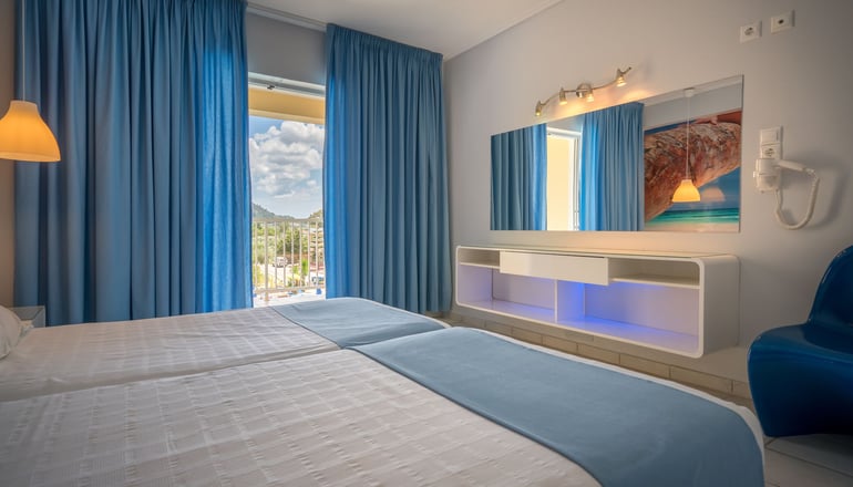 4* Filoxenia Hotel - Τσιλιβί, Ζάκυνθος