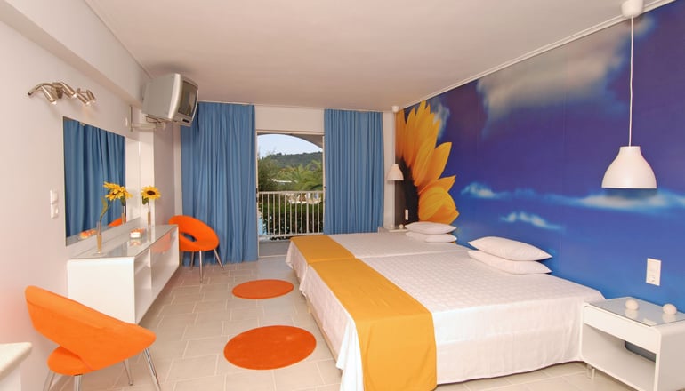 4* Filoxenia Hotel -  Τσιλιβί, Ζάκυνθος