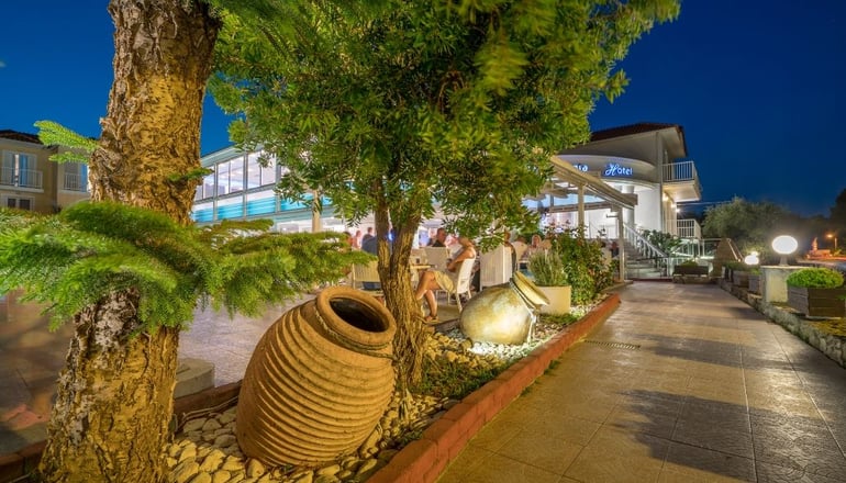 4* Filoxenia Hotel -  Τσιλιβί, Ζάκυνθος