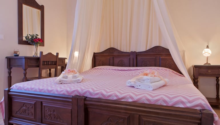 Matas Apartments Tinos
